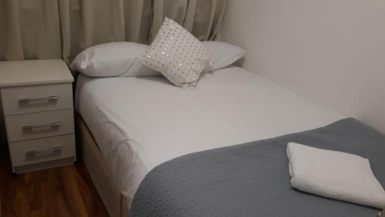 13 Vale House Apartman London Kültér fotó